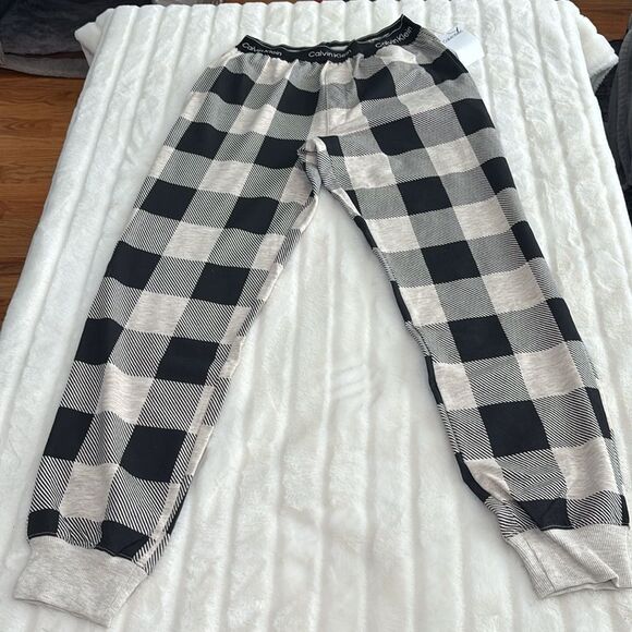 Calvin Klein modern cotton buffalo plaid holiday joggers, size XS, NWT - Picture 6 of 8